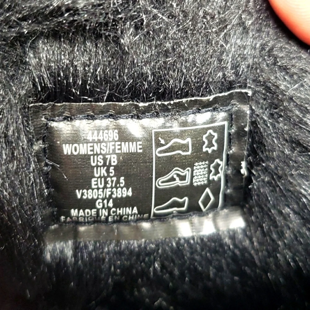 LANDS END Chalet Short Boots Faux Fur wedge 7B